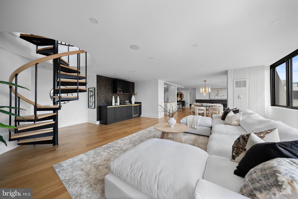 700 New Hampshire Ave NW #1502/3 - Washington DC