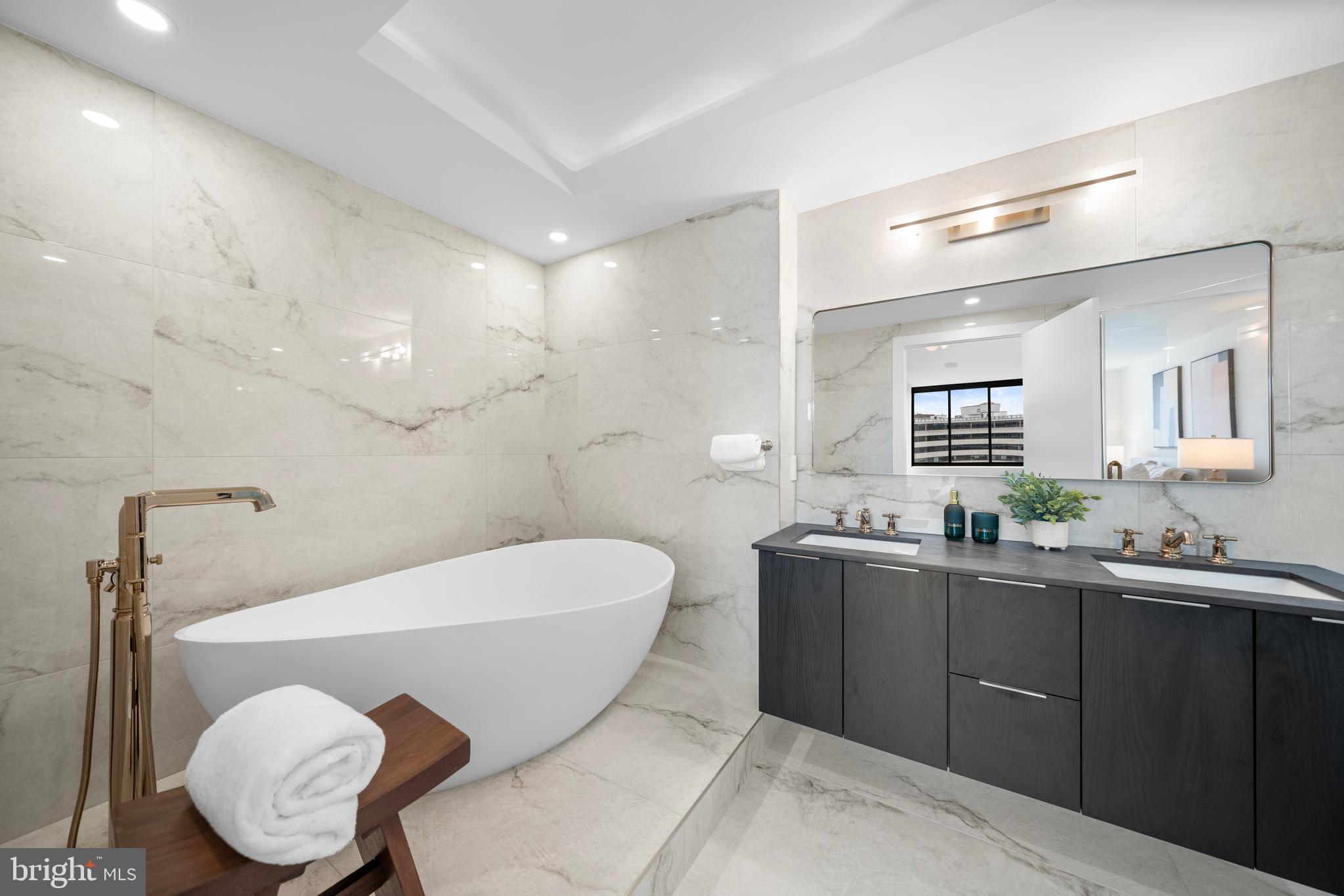 700 New Hampshire Ave NW #1502/3 - Washington DC