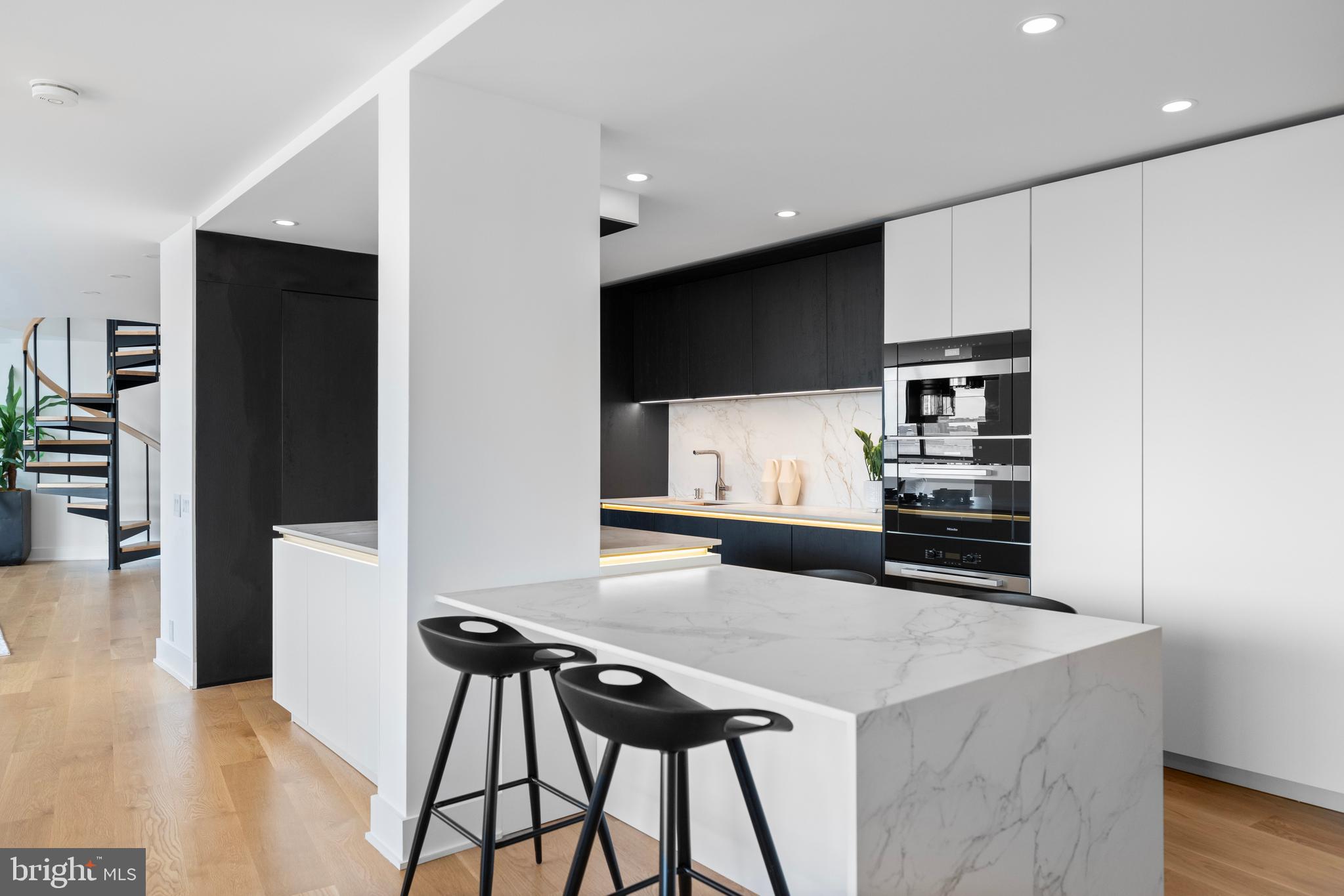 700 New Hampshire Ave NW #1502/3 - Washington DC