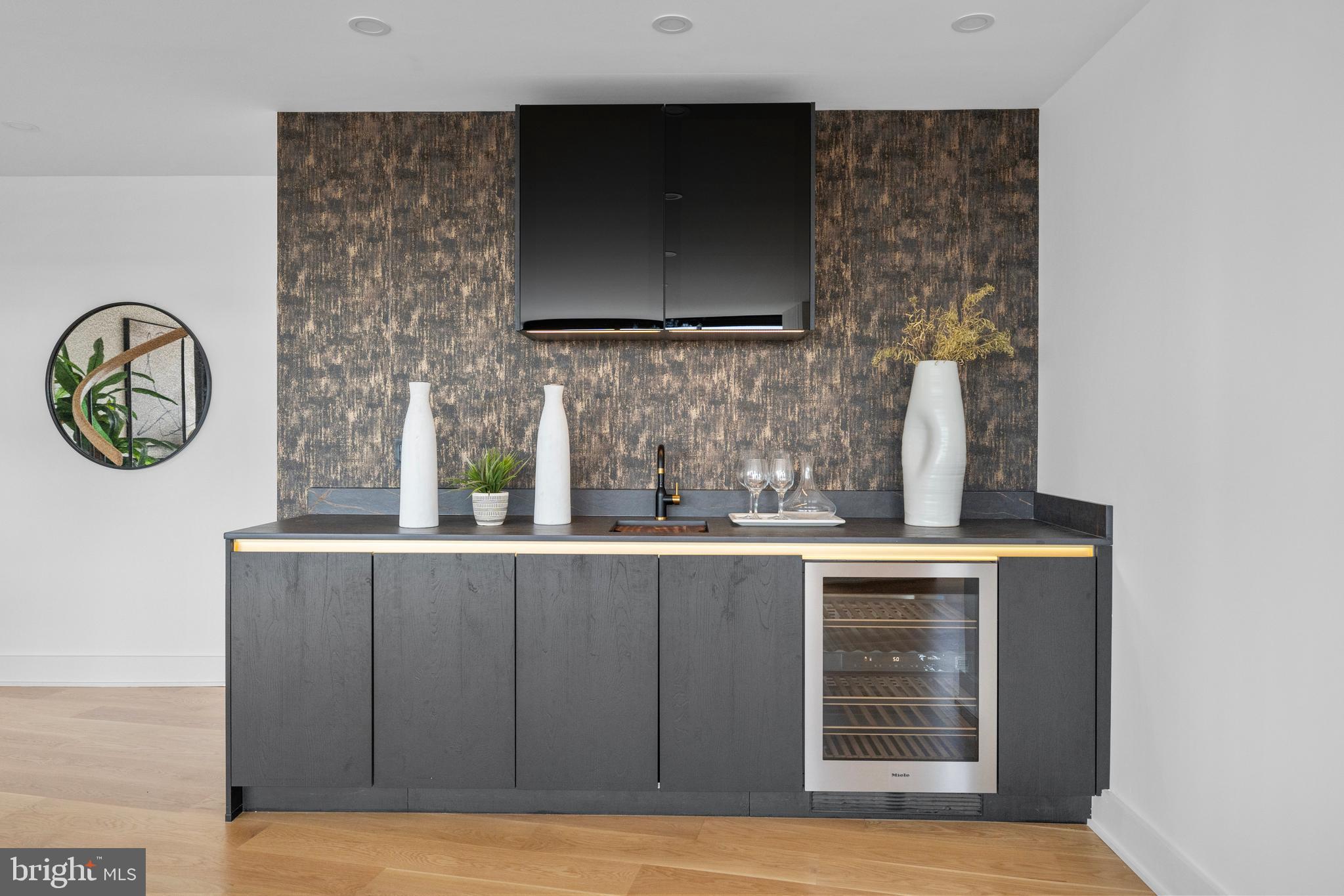 700 New Hampshire Ave NW #1502/3 - Washington DC