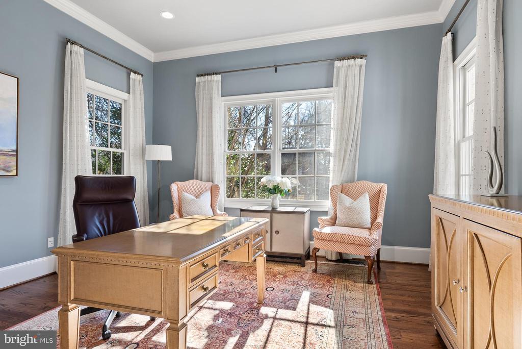 5017 Klingle St NW - Washington DC