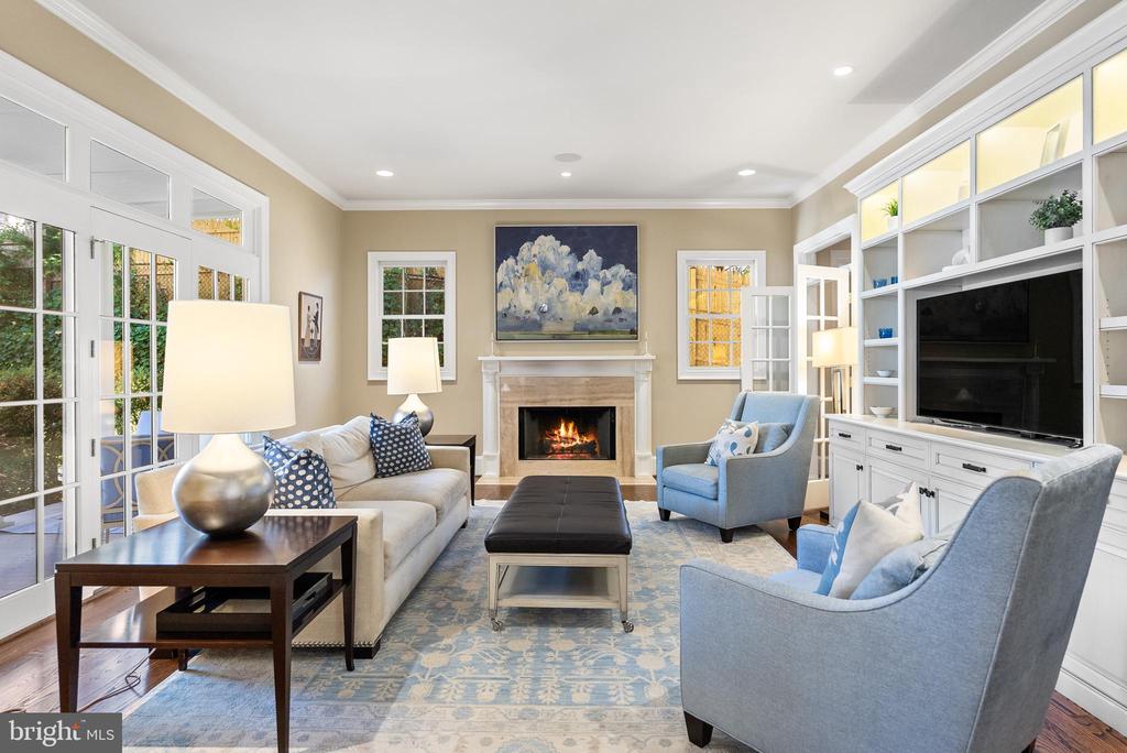 5017 Klingle St NW - Washington DC