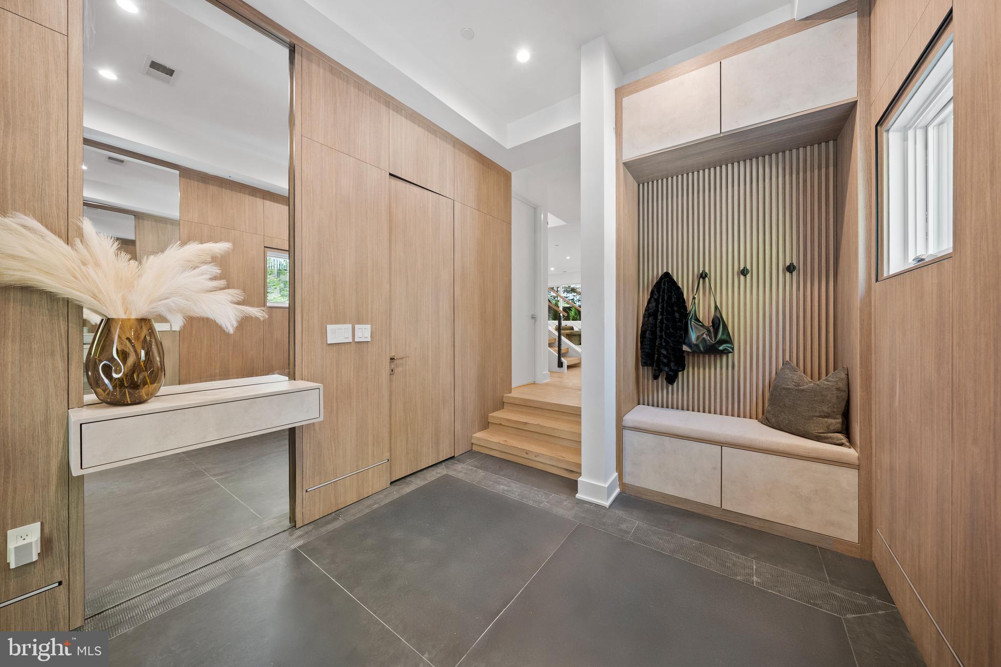 4656 Broad Branch Rd NW