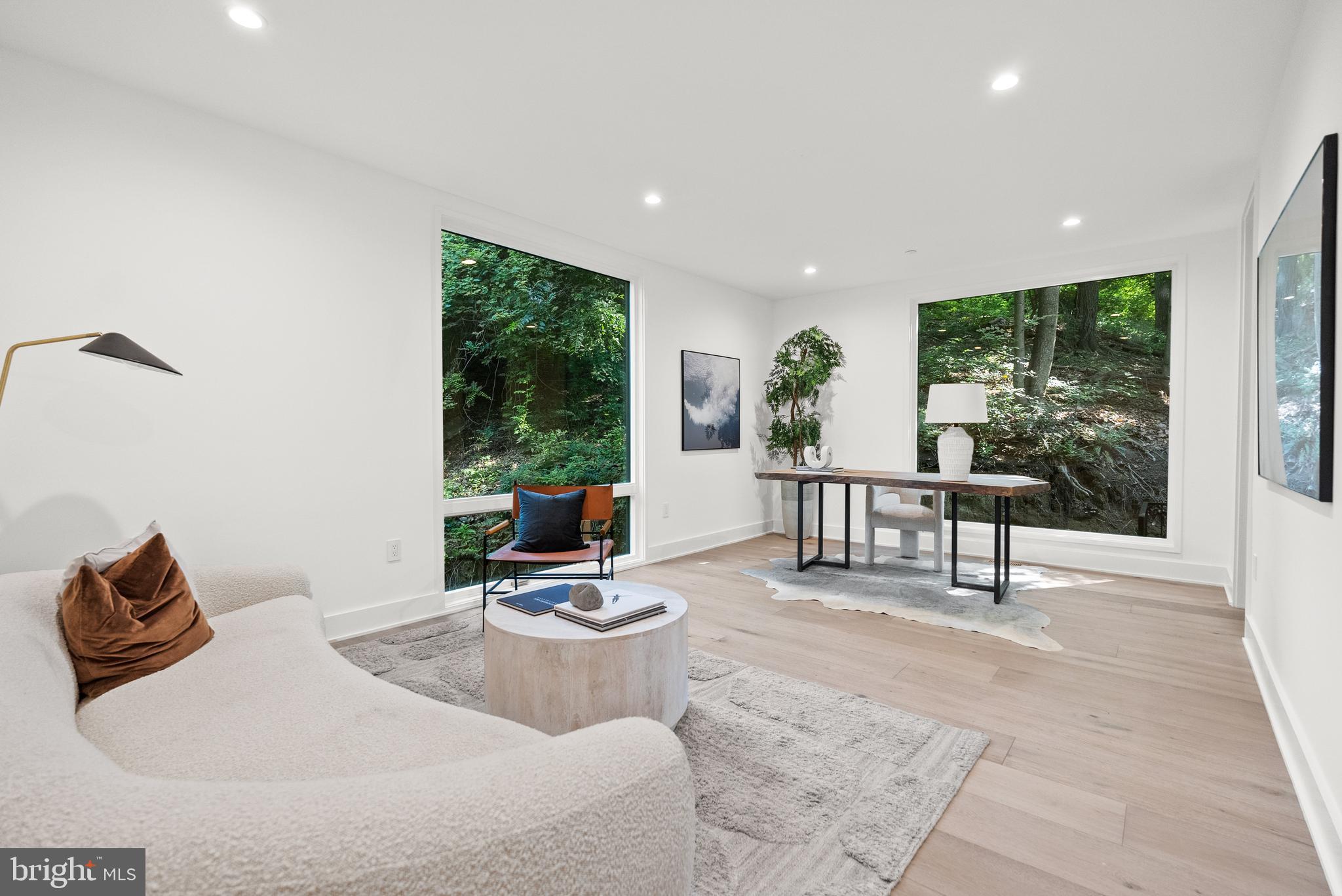 4656 Broad Branch Rd NW