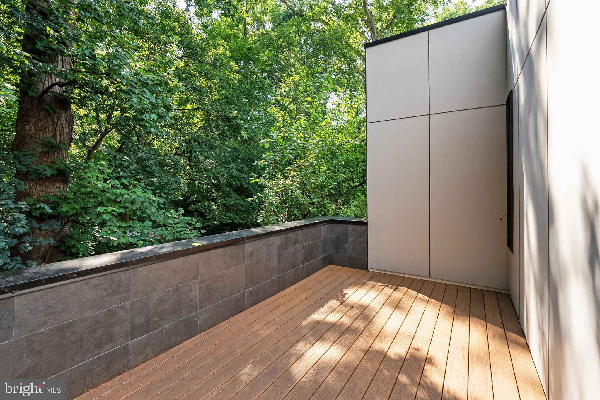 4656 Broad Branch Rd NW