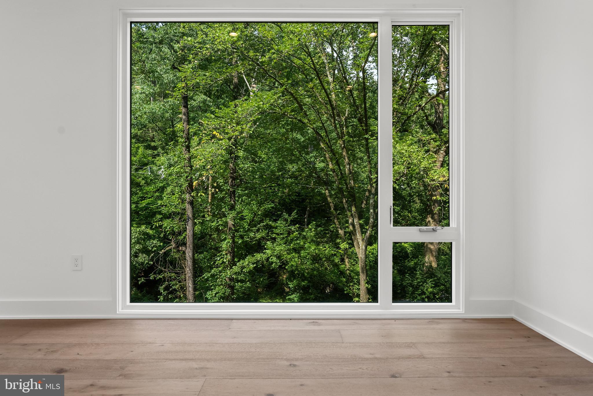 4656 Broad Branch Rd NW