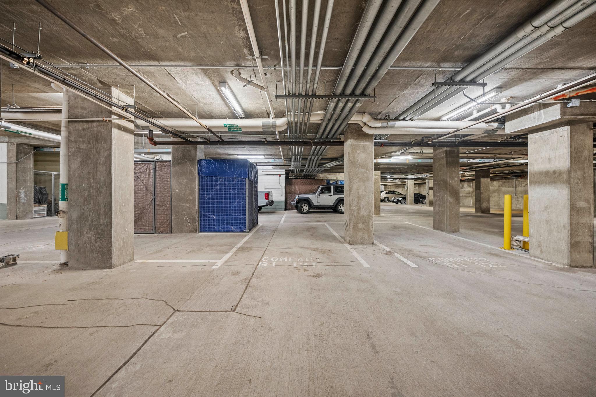 2425 L St NW #328 - Washington DC