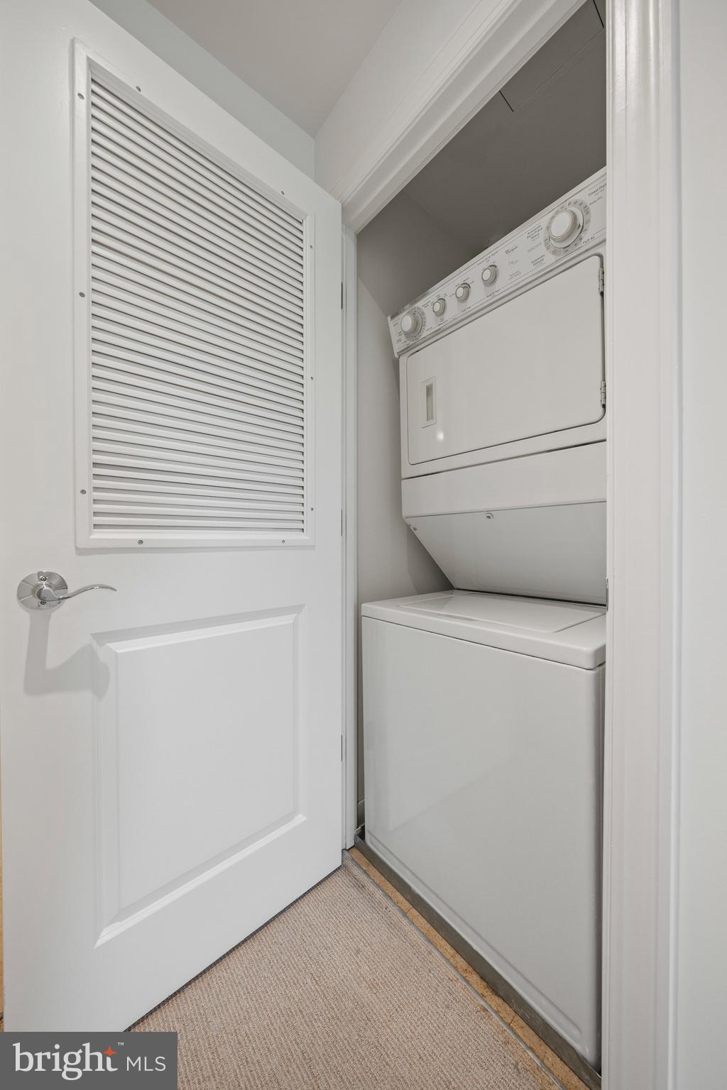 2425 L St NW #328 - Washington DC