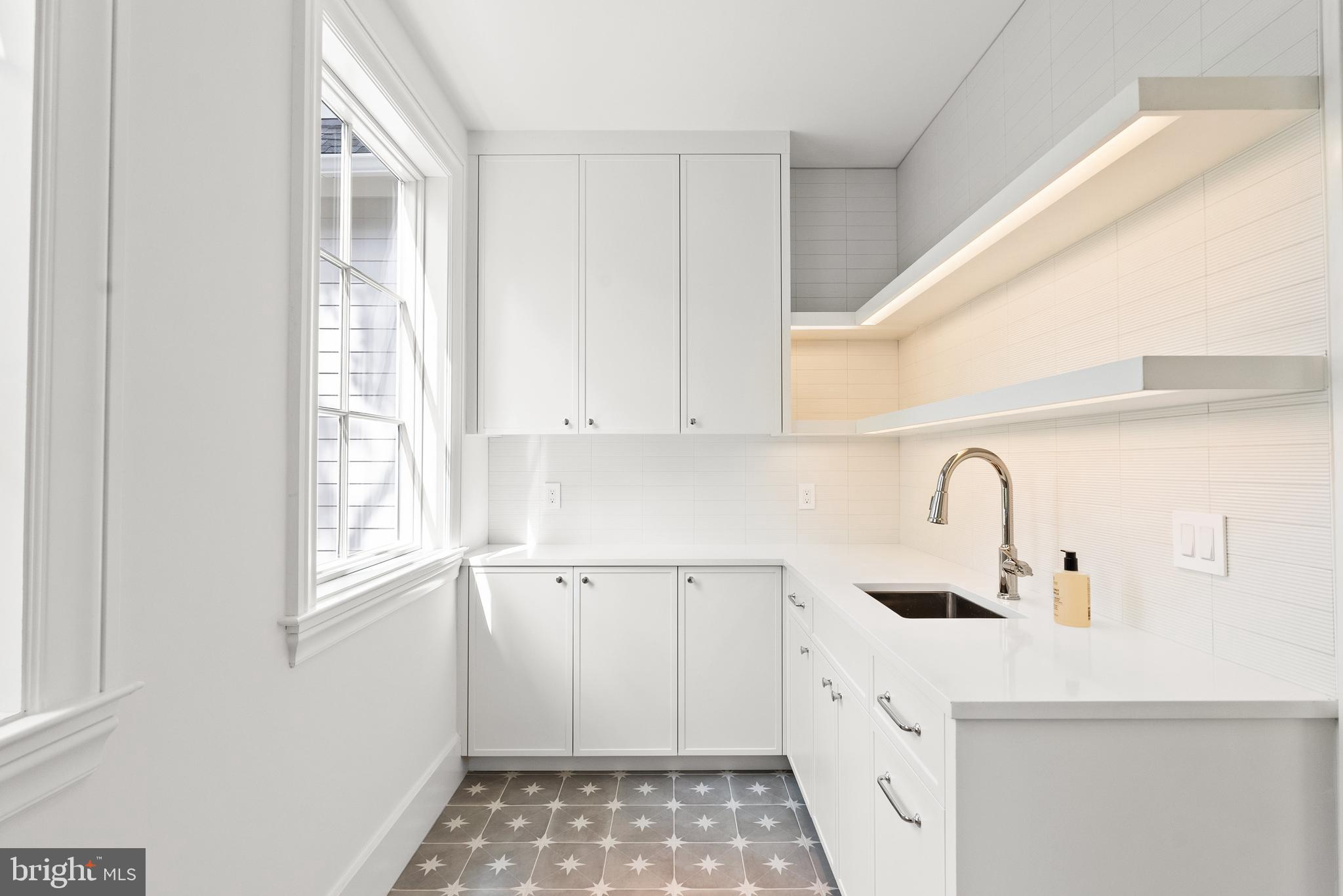 5070 Millwood Ln NW - Washington DC