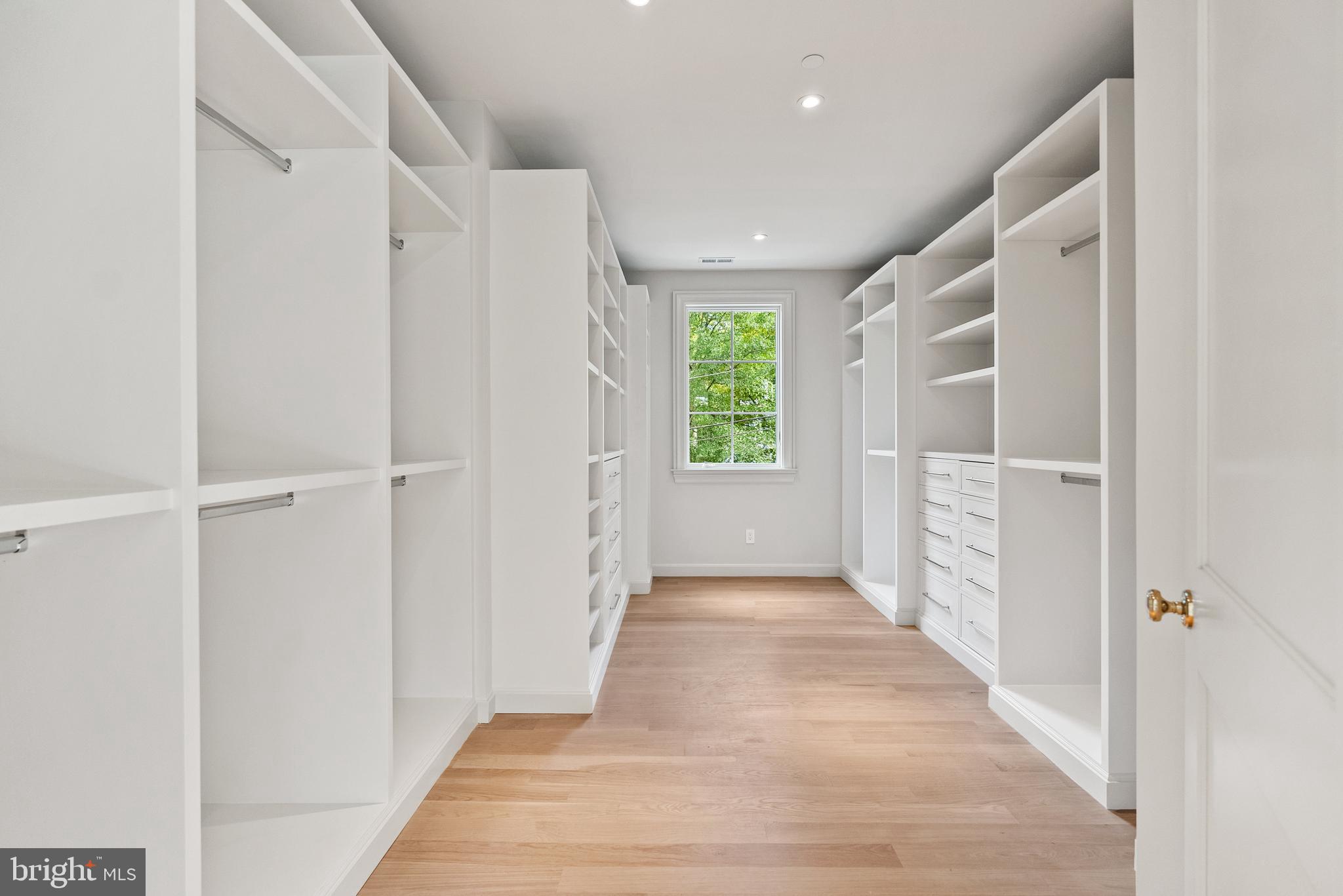 5070 Millwood Ln NW - Washington DC