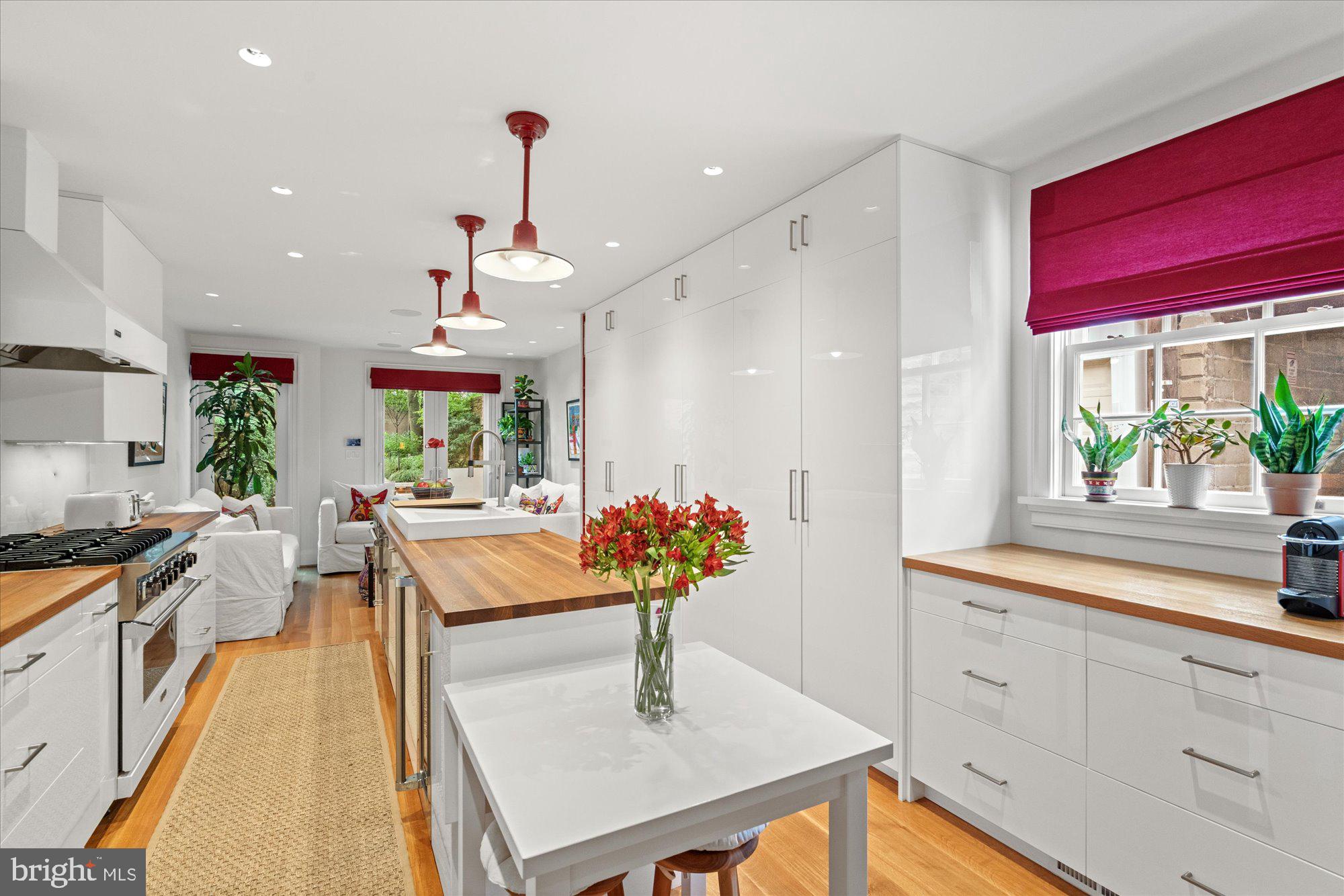 3274 P St. NW - Washington DC