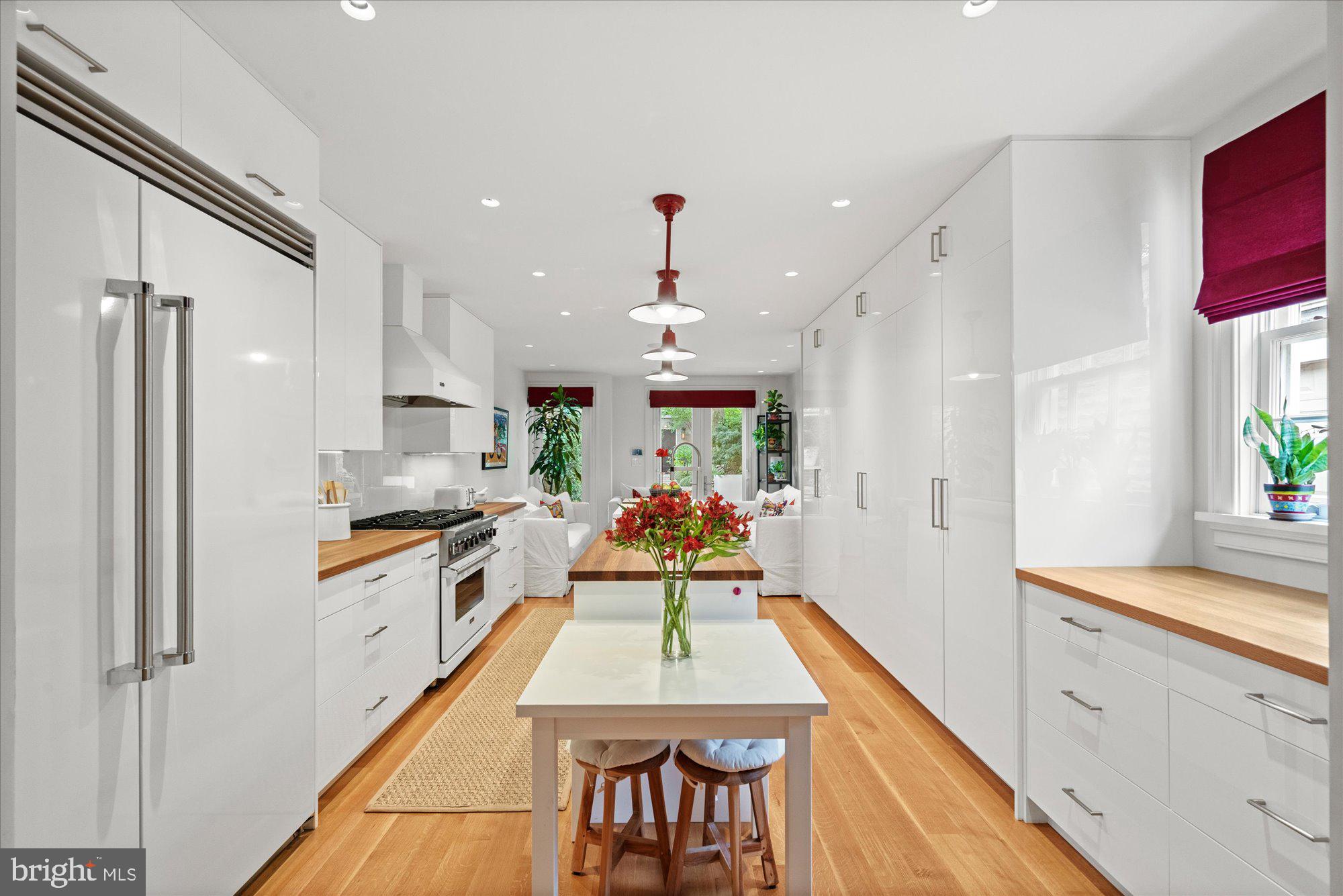 3274 P St. NW - Washington DC