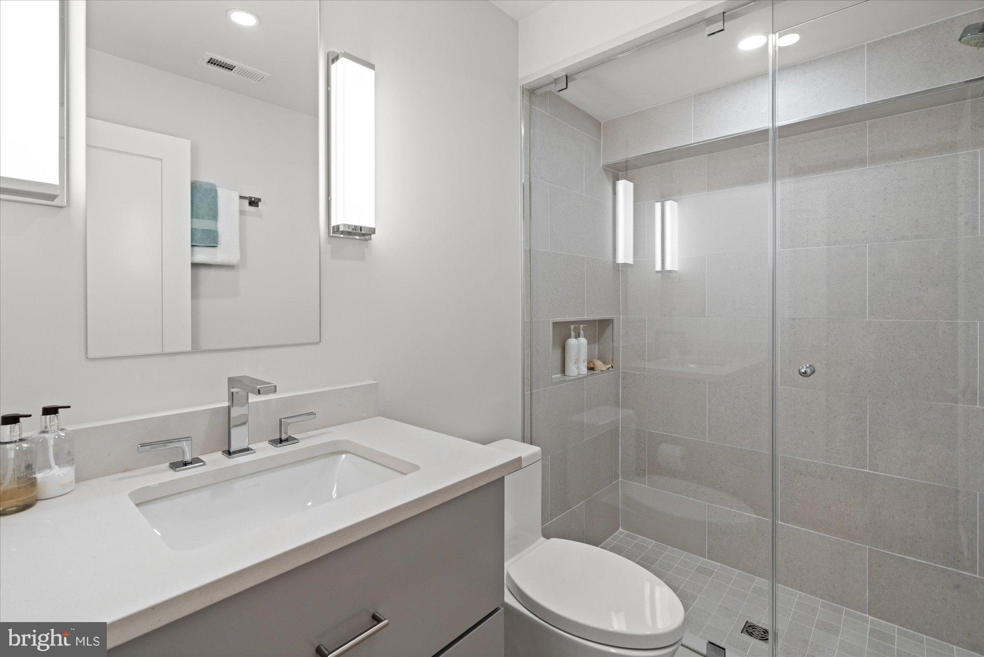 3274 P St. NW - Washington DC