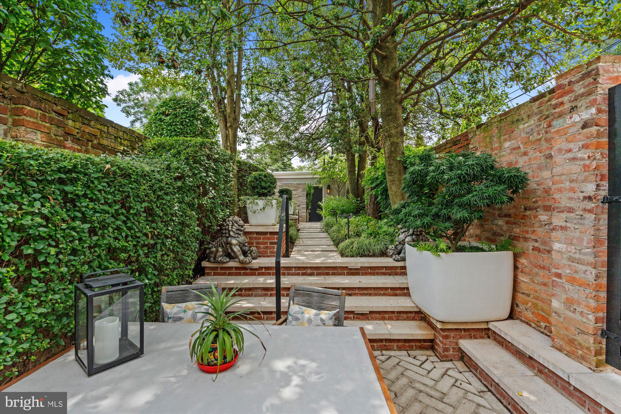 3274 P St. NW - Washington DC