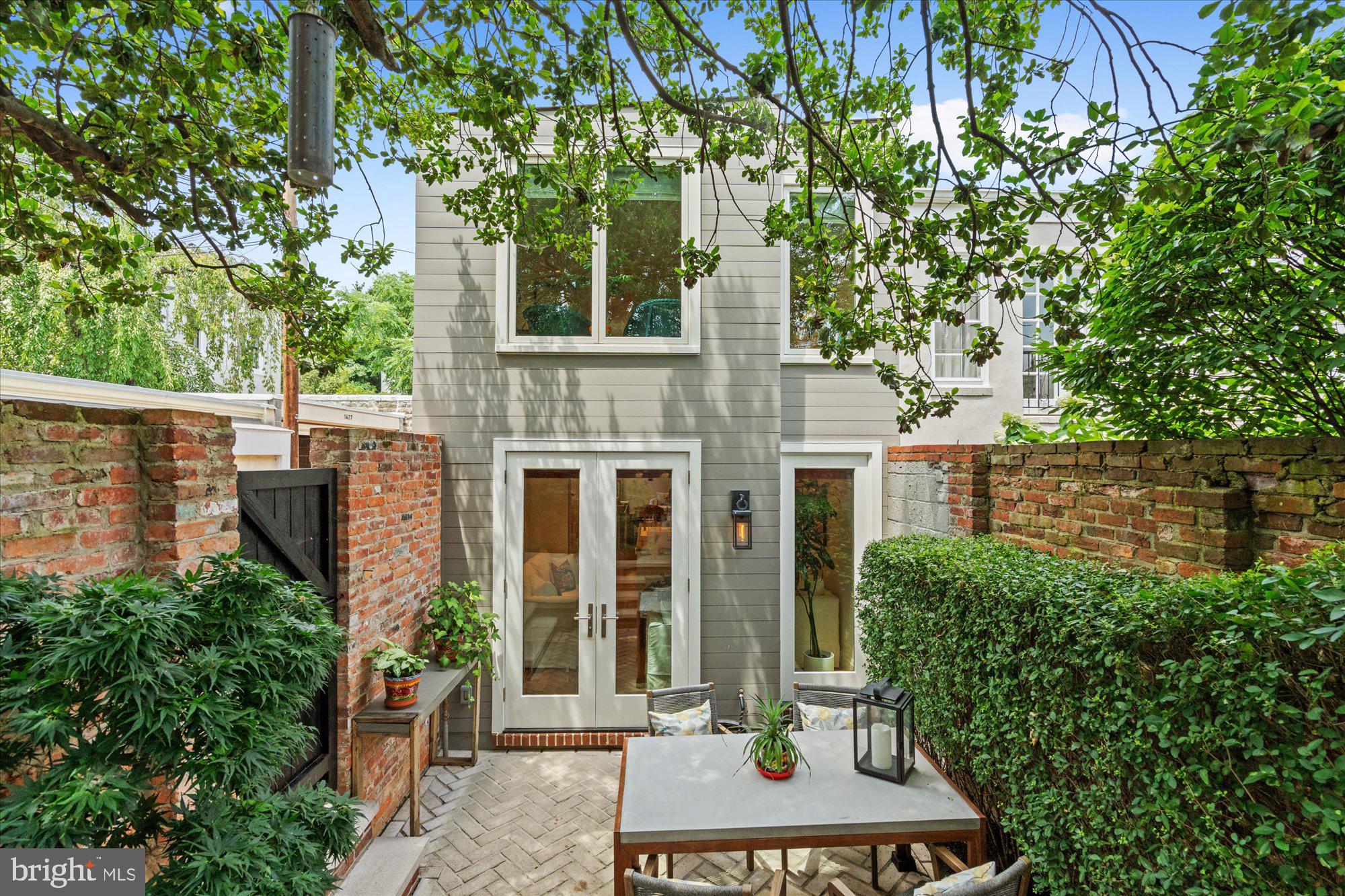 3274 P St. NW - Washington DC