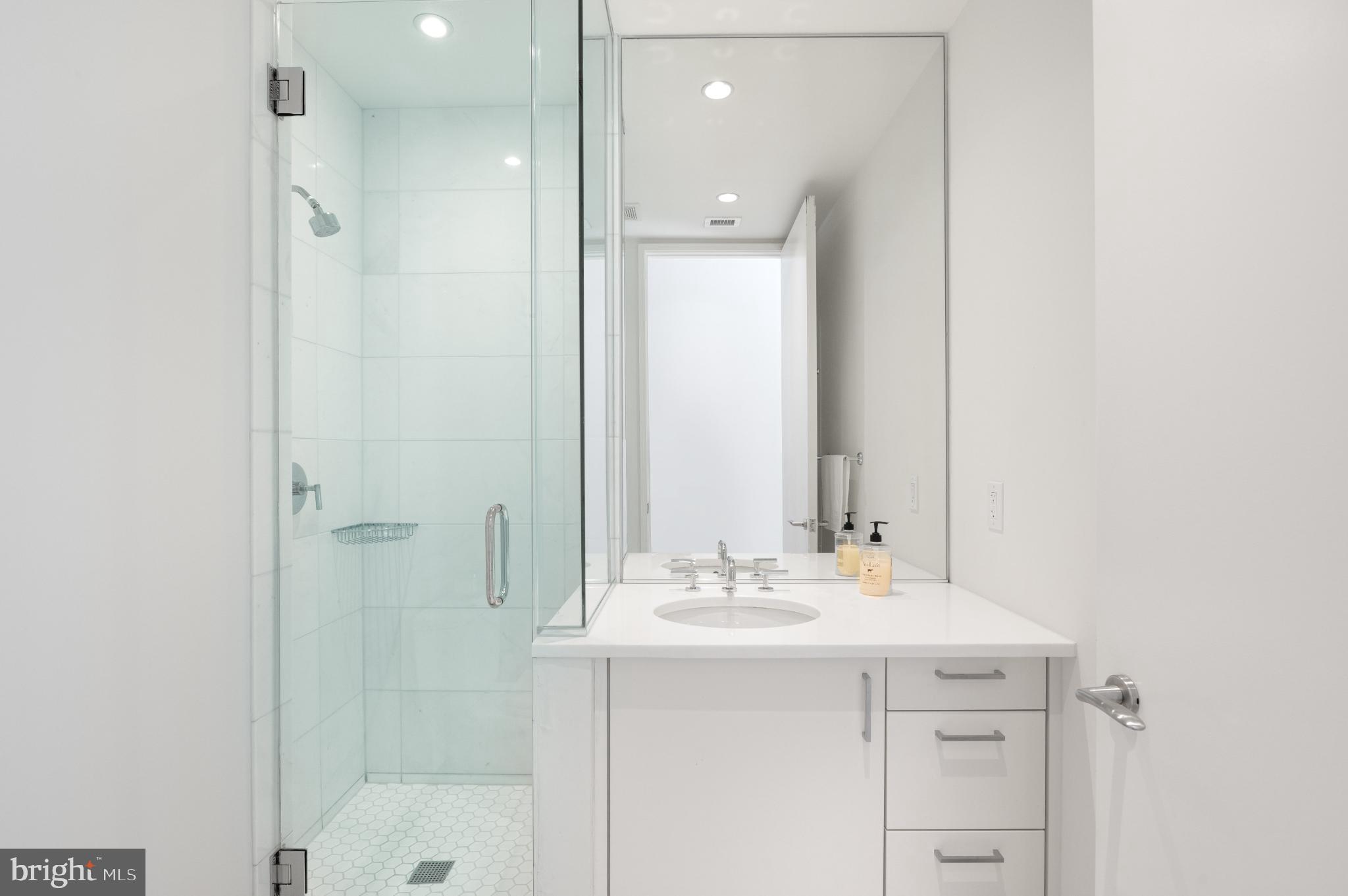 1177 22ND STREET NW 2K