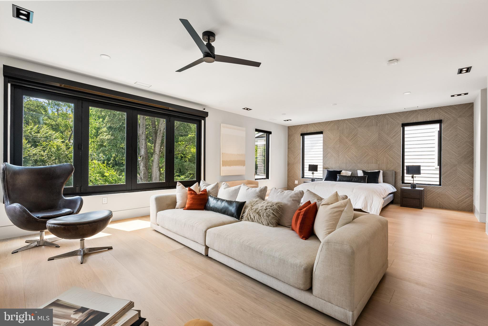 5068 SHERIER PLACE NW