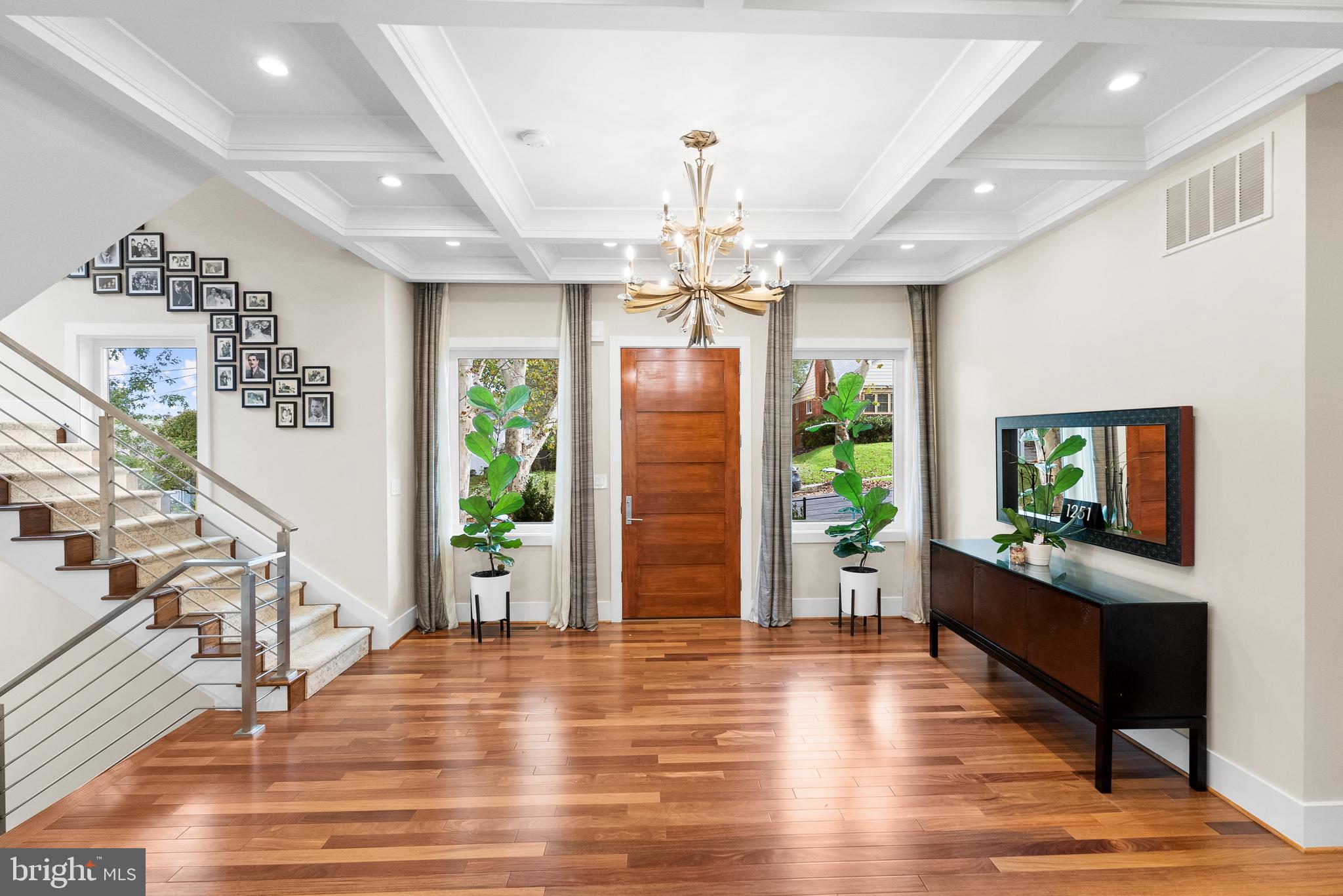 5152 LINNEAN TERRACE NW