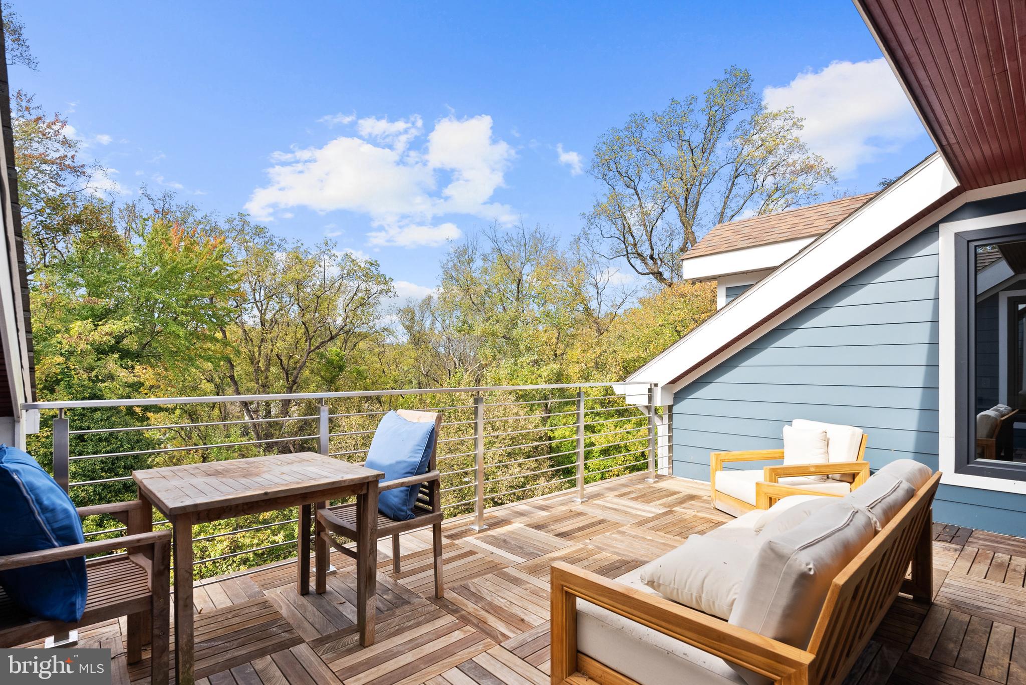 5152 LINNEAN TERRACE NW