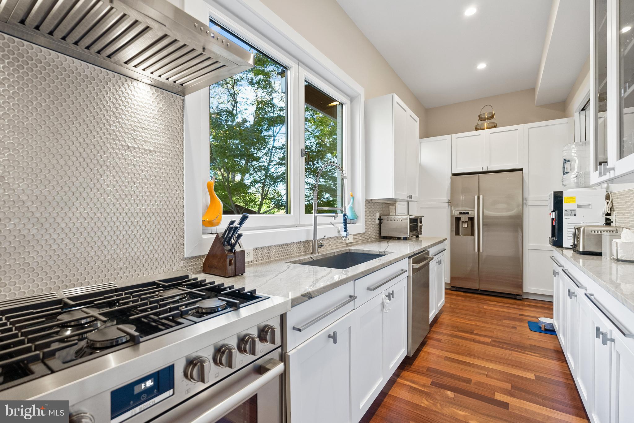 5152 LINNEAN TERRACE NW