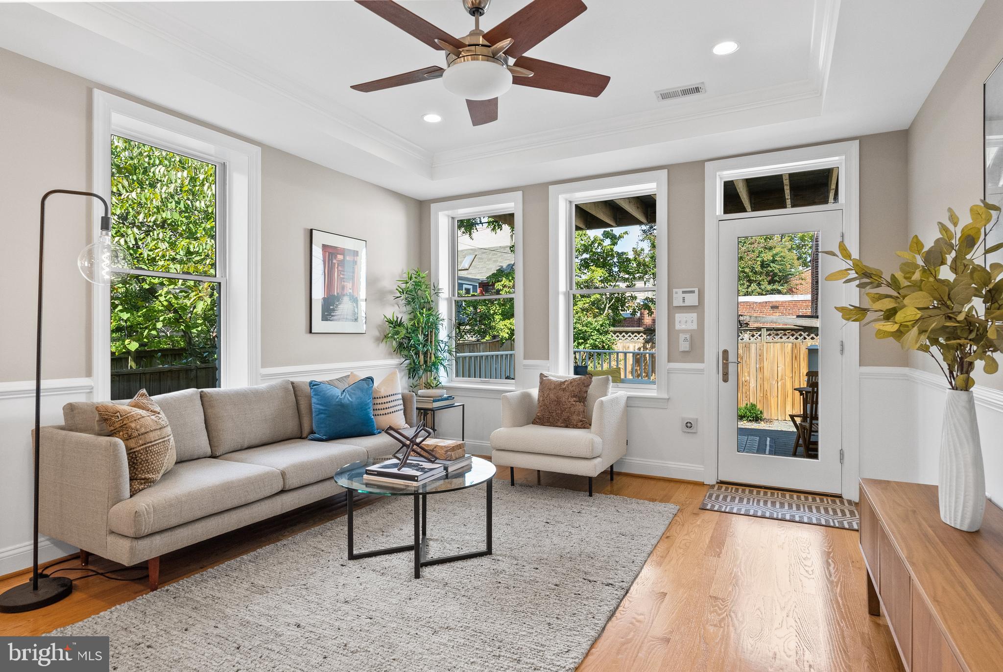 610 INDEPENDENCE AVENUE SE