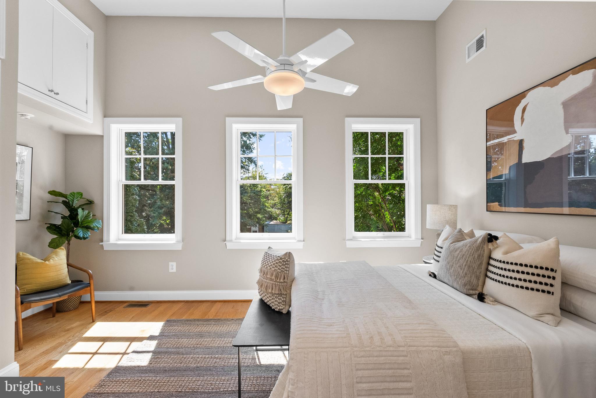 610 INDEPENDENCE AVENUE SE