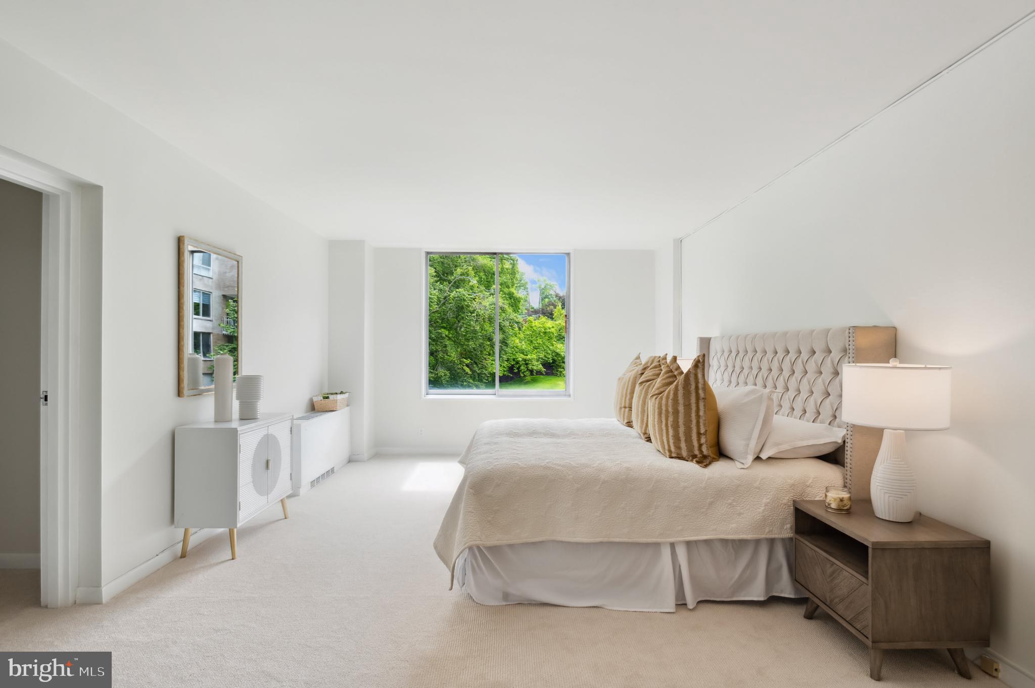 4100 CATHEDRAL AVENUE NW 709