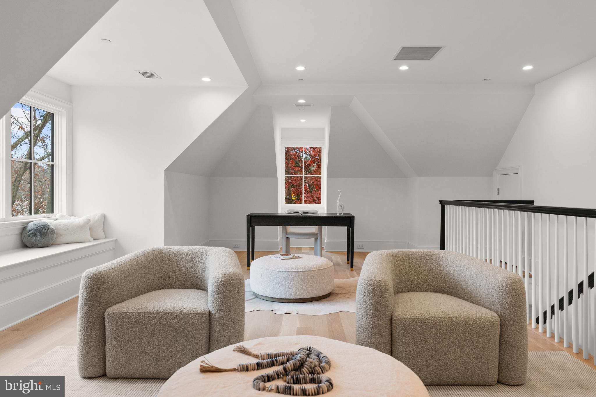 4905 VAN NESS STREET NW