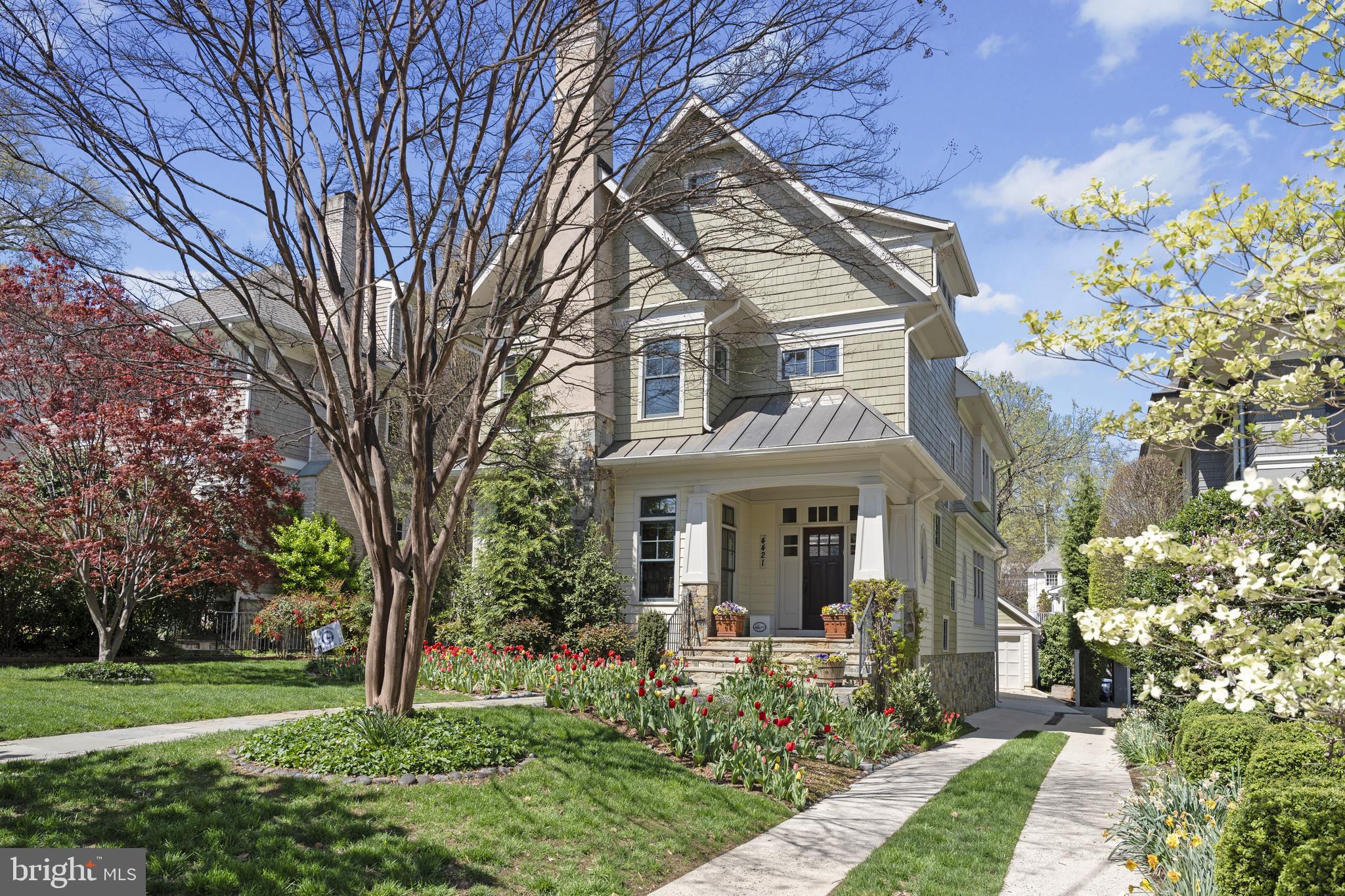 4421 LOWELL STREET NW