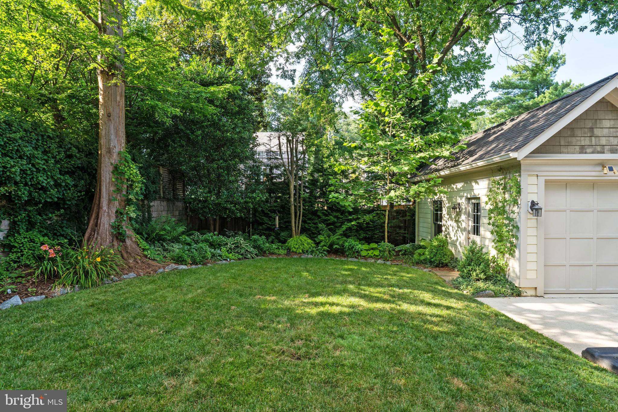 4421 LOWELL STREET NW