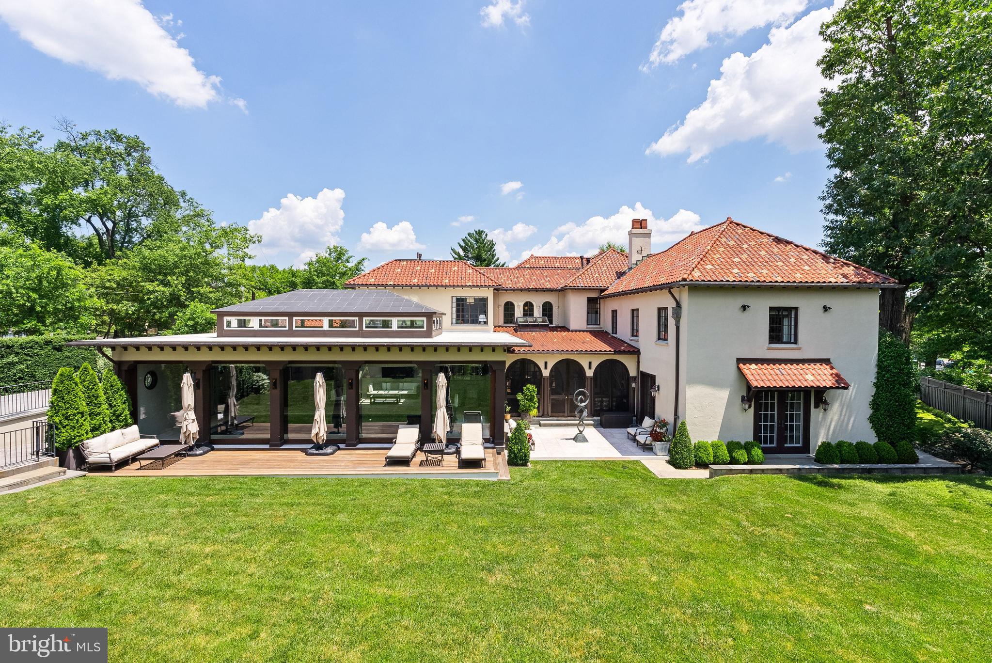 3400 MASSACHUSETTS AVENUE NW