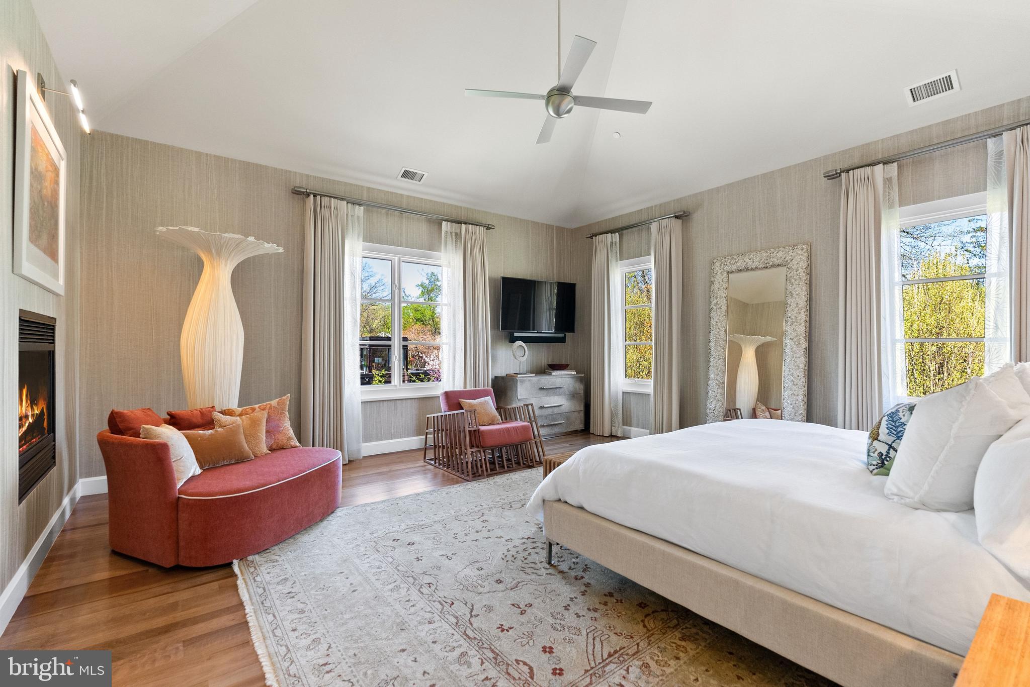 2845 CHESTERFIELD PLACE NW