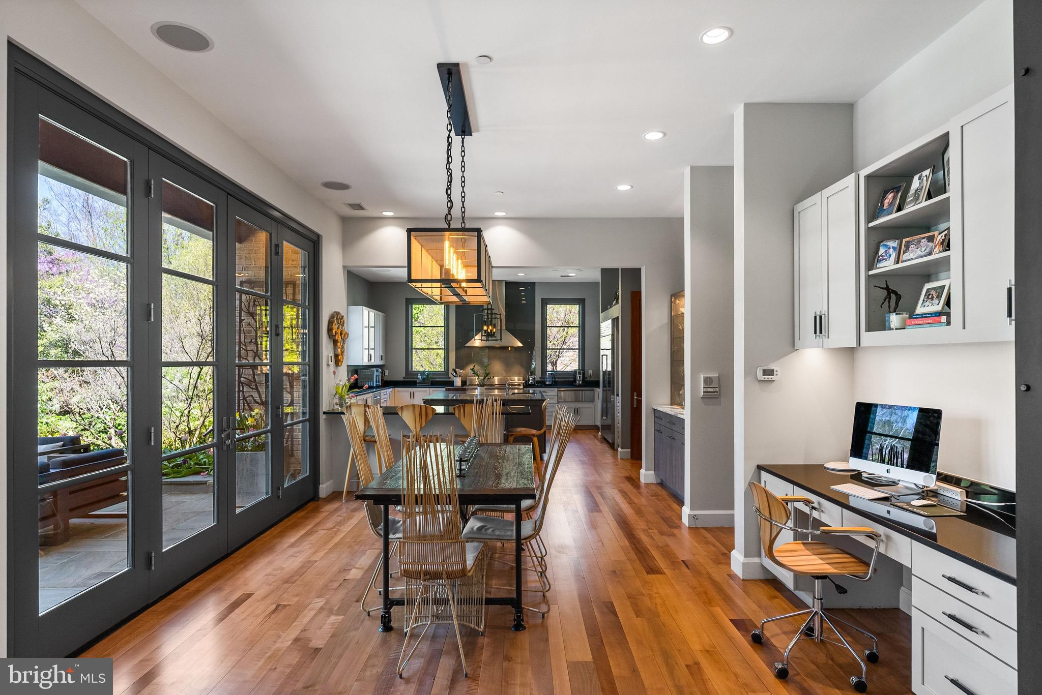 2845 CHESTERFIELD PLACE NW