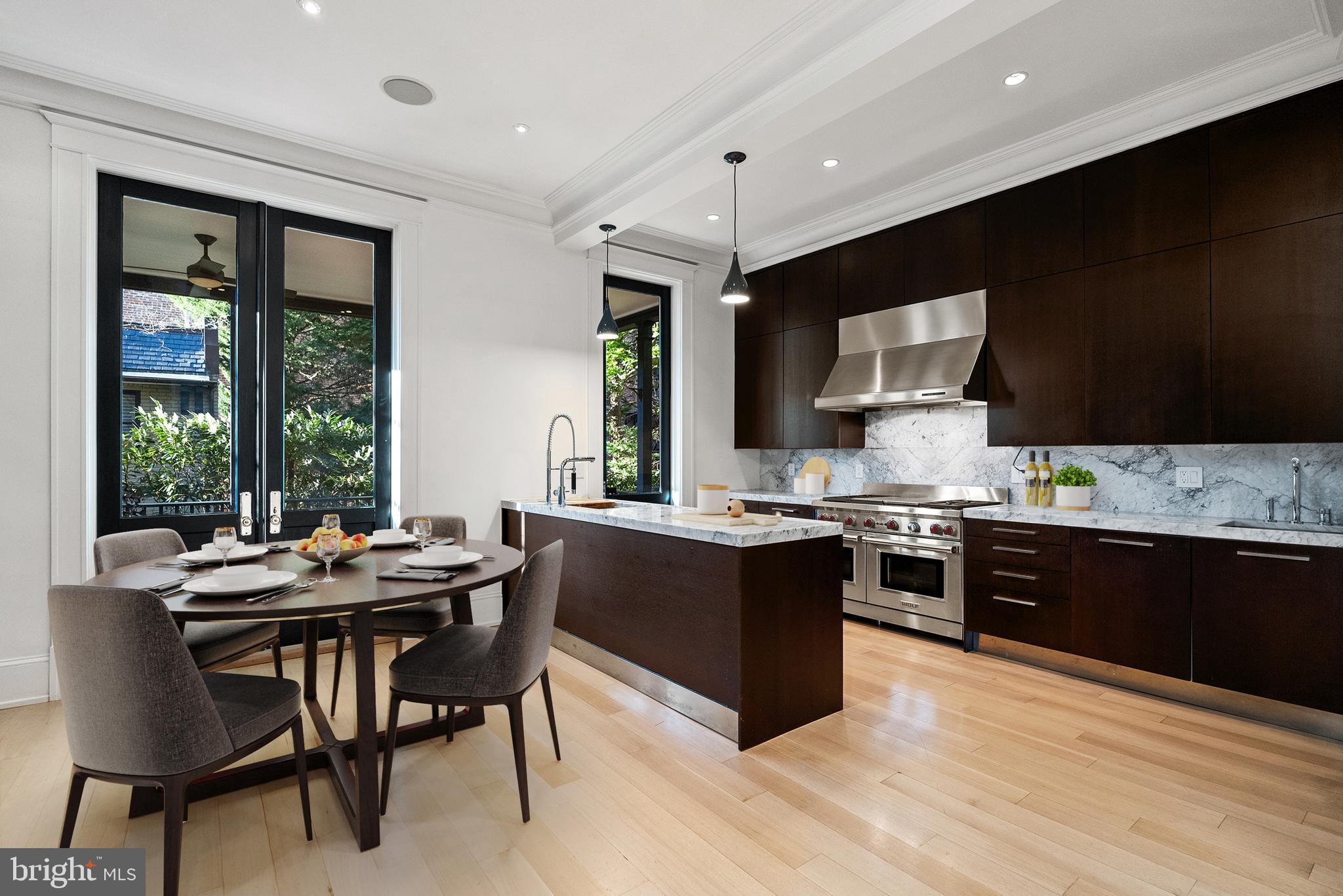 2107 WYOMING AVENUE NW