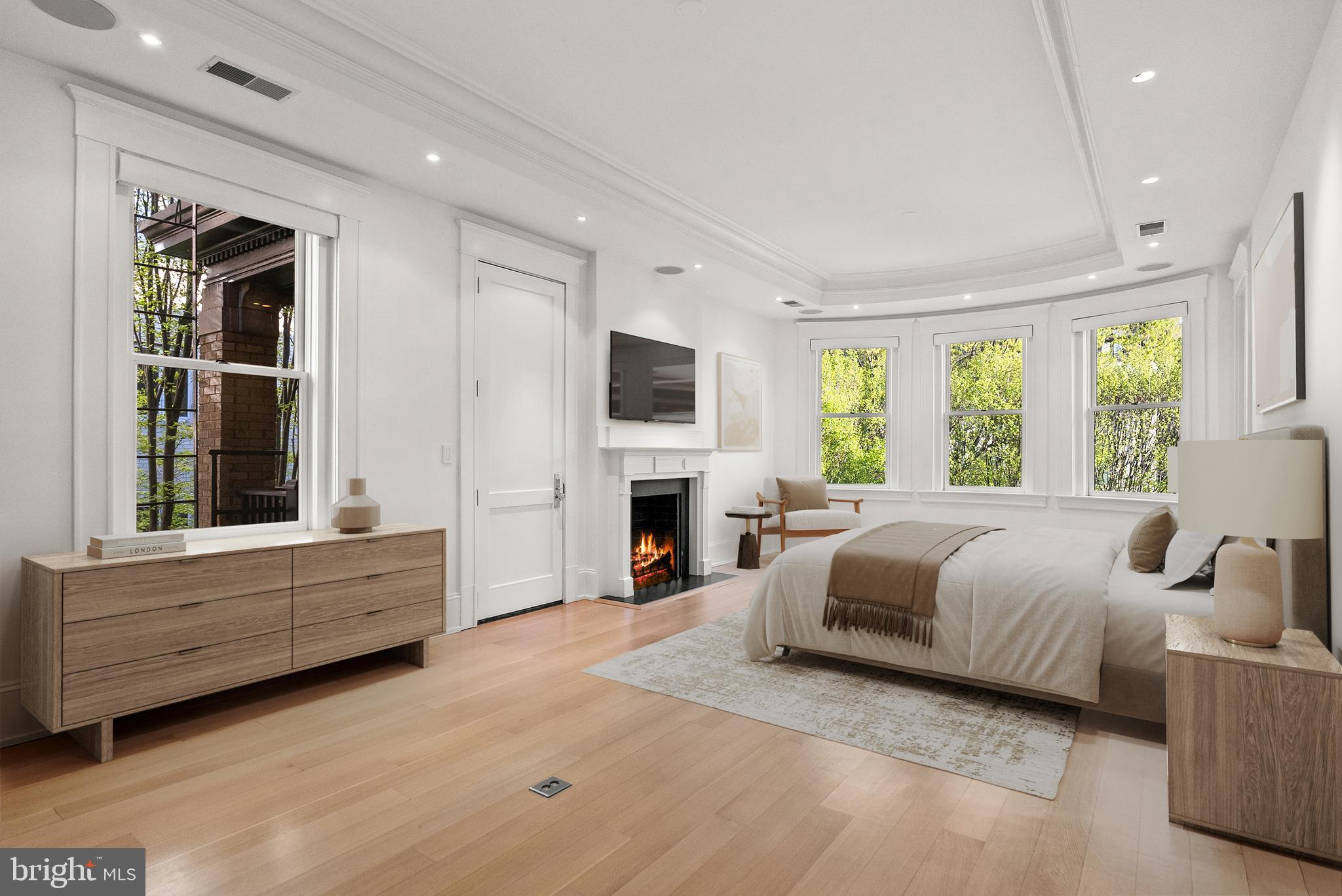 2107 WYOMING AVENUE NW