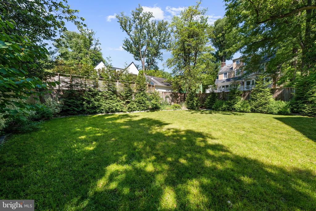 2928 44TH PLACE NW