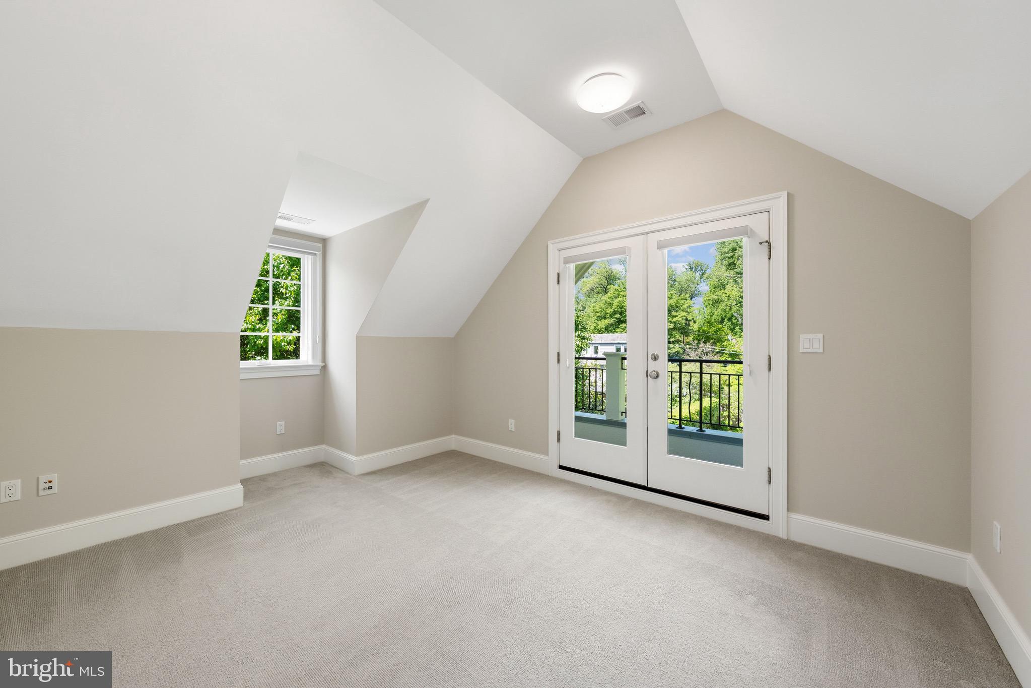 2928 44TH PLACE NW