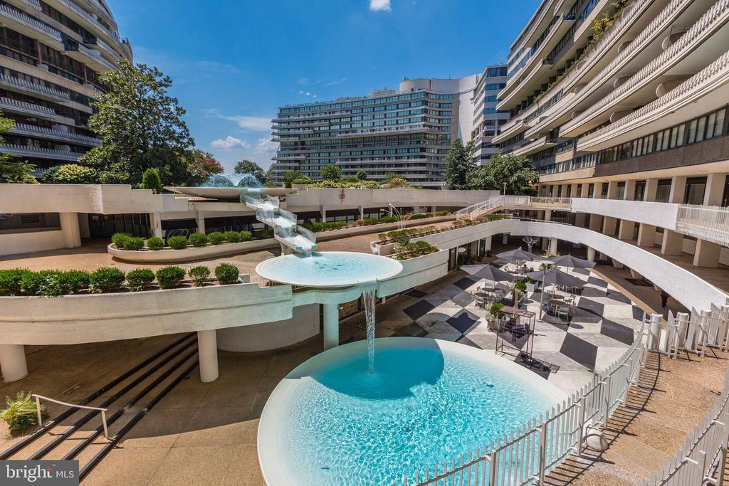 2500 VIRGINIA AVE NW Unit: 714-S