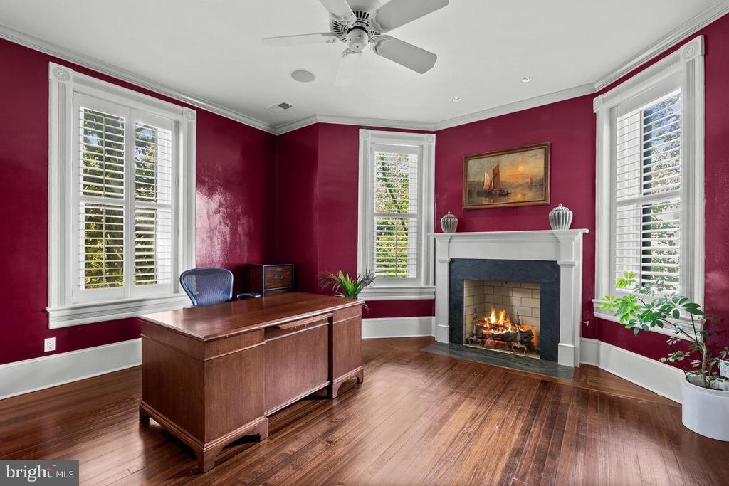 1601 28TH STREET NW