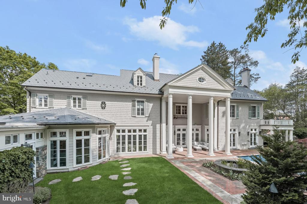 7610 Fairfax Rd