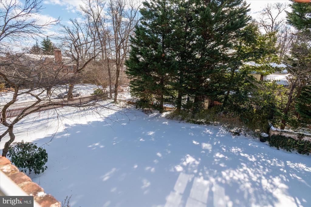 6420 BROOKSIDE DRIVE