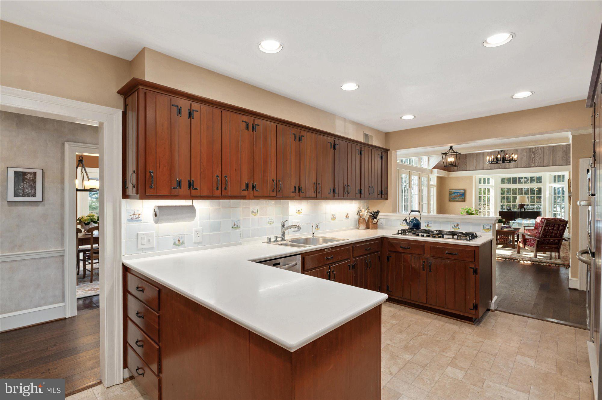 6420 BROOKSIDE DRIVE