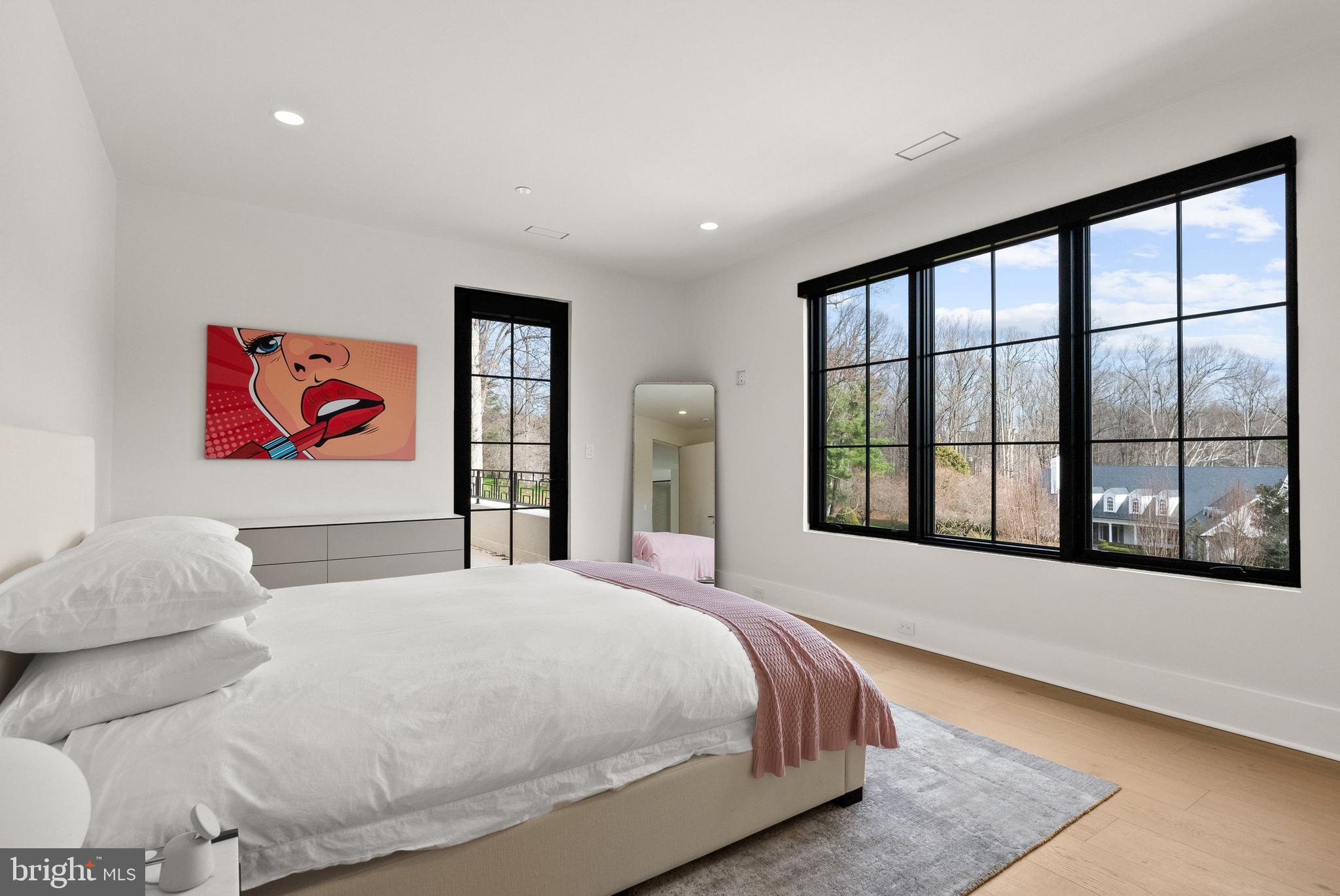 7112 NATELLI WOODS LANE