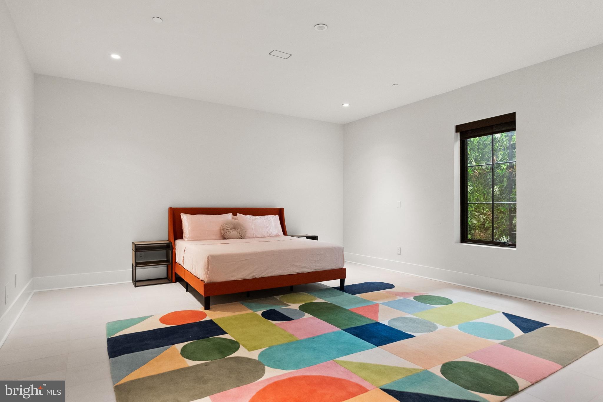 7112 NATELLI WOODS LANE