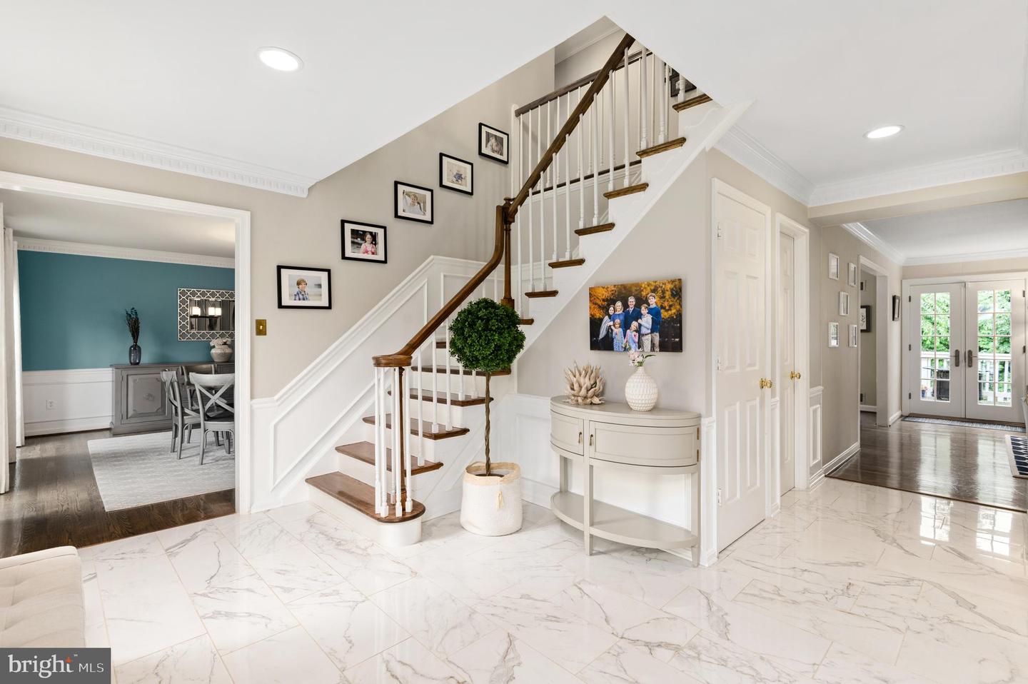 1171 Huntover Ct - McLean
