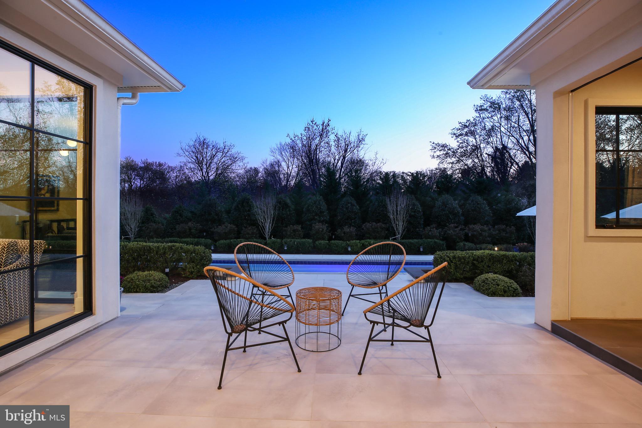 6029 Orris St - McLean