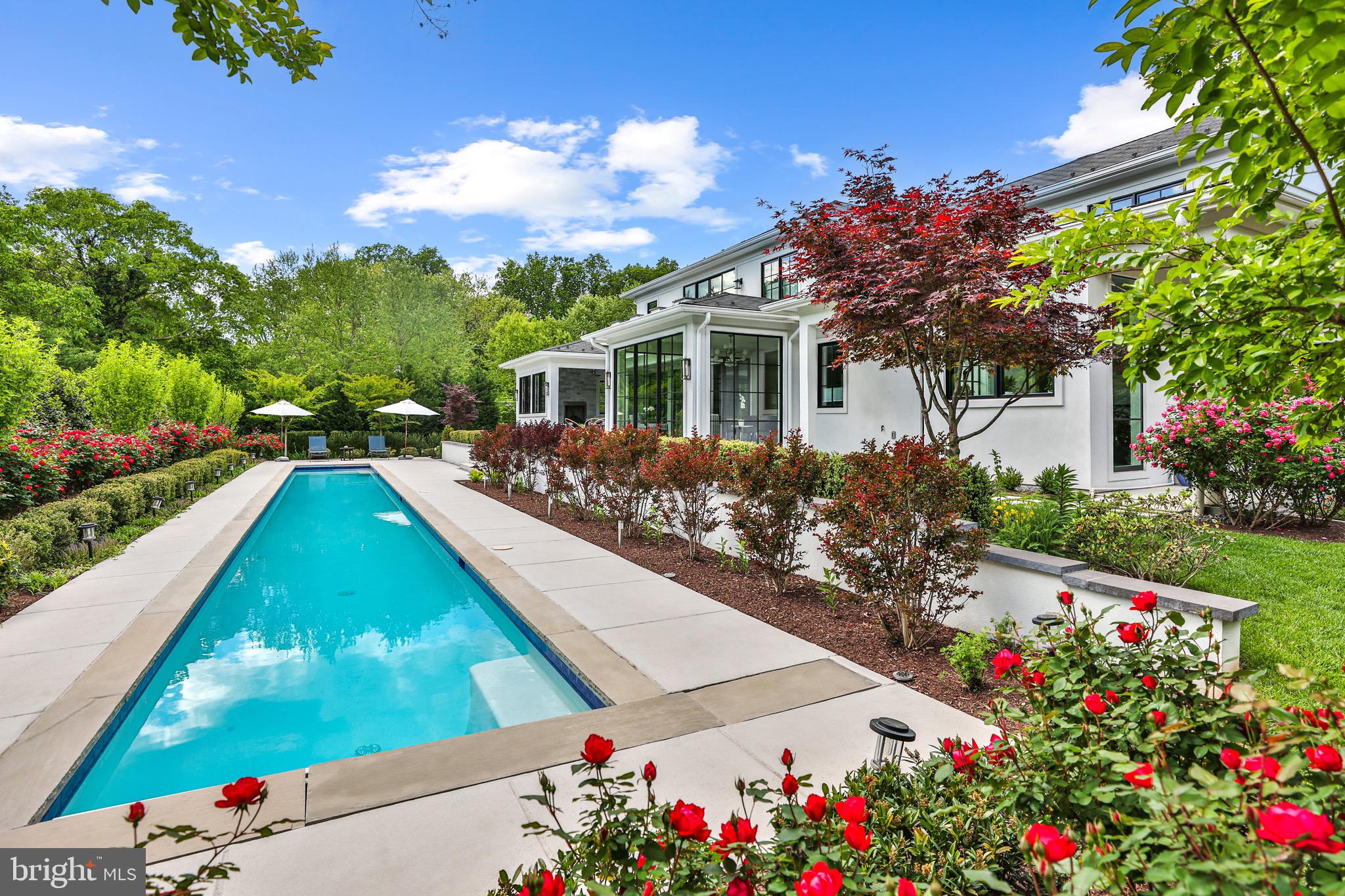 6029 Orris St - McLean