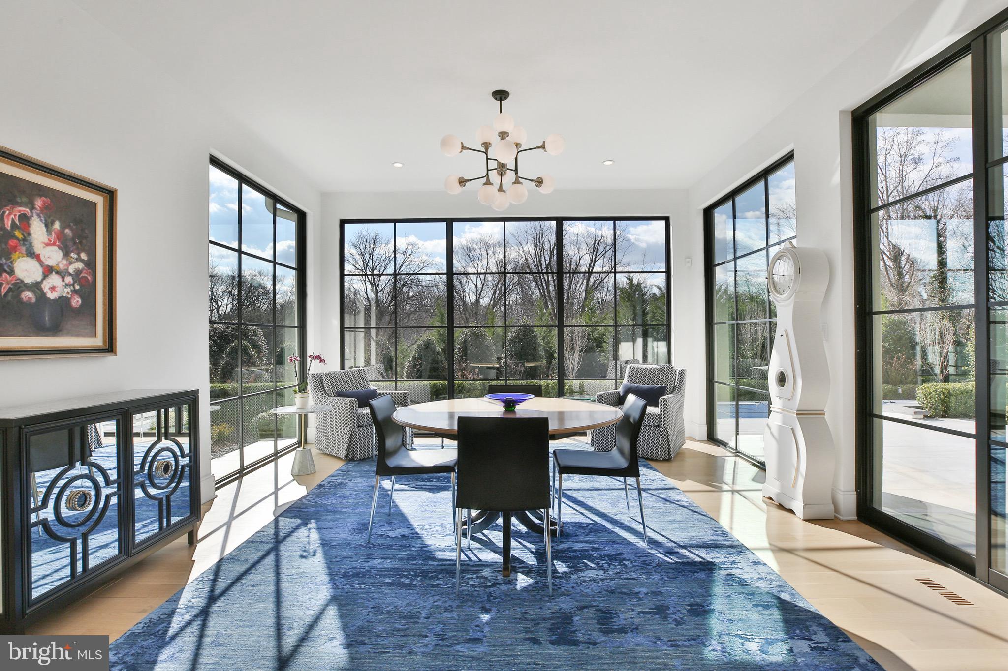 6029 Orris St - McLean