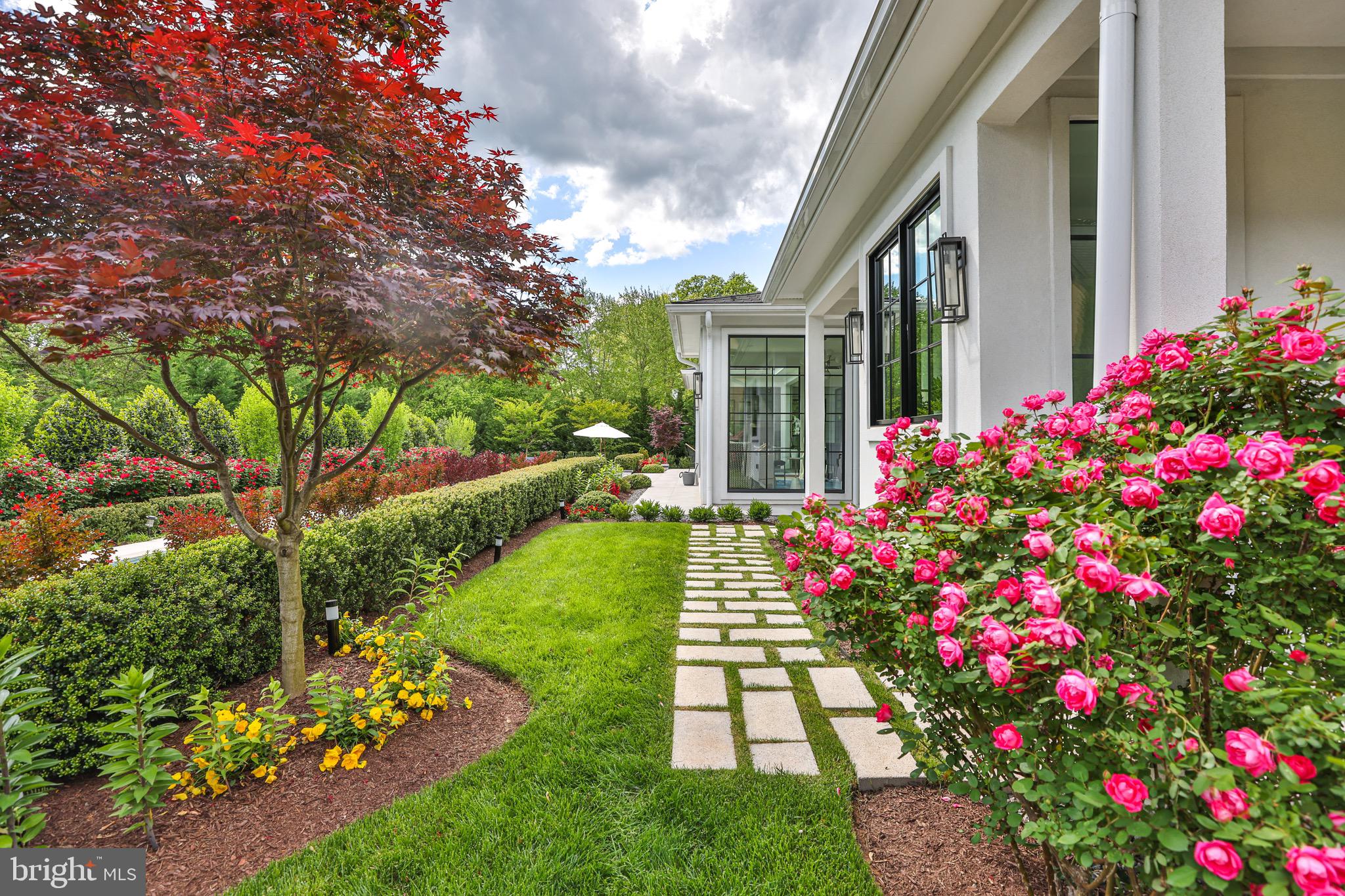 6029 Orris St - McLean