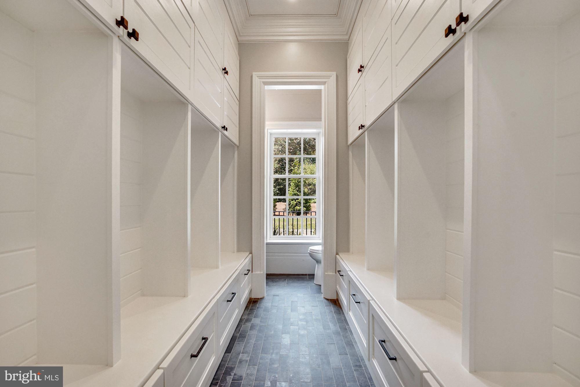 1714 N Albemarle St - McLean